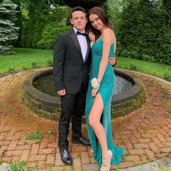 Emerald green mac duggal  prom or pageant dress - Picture 1 of 4